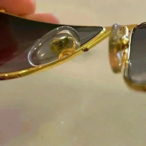 Vintage Laura Biagiotti Oversized Black & Gold 1980 Sunglasses T/36-95 RARE main image 4